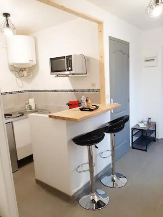 Apartamento Le Petit Charmeur, Parking, Wifi, Gare Flers  Exterior foto